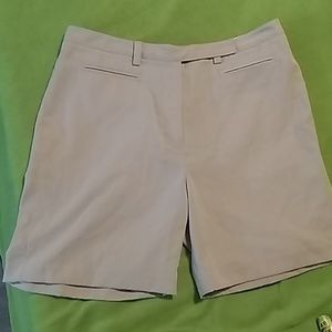Tommy golf shorts